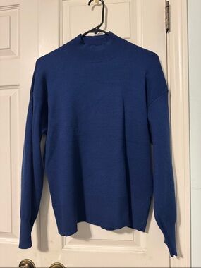 Primark Navy Blue Mock Neck Sweater M